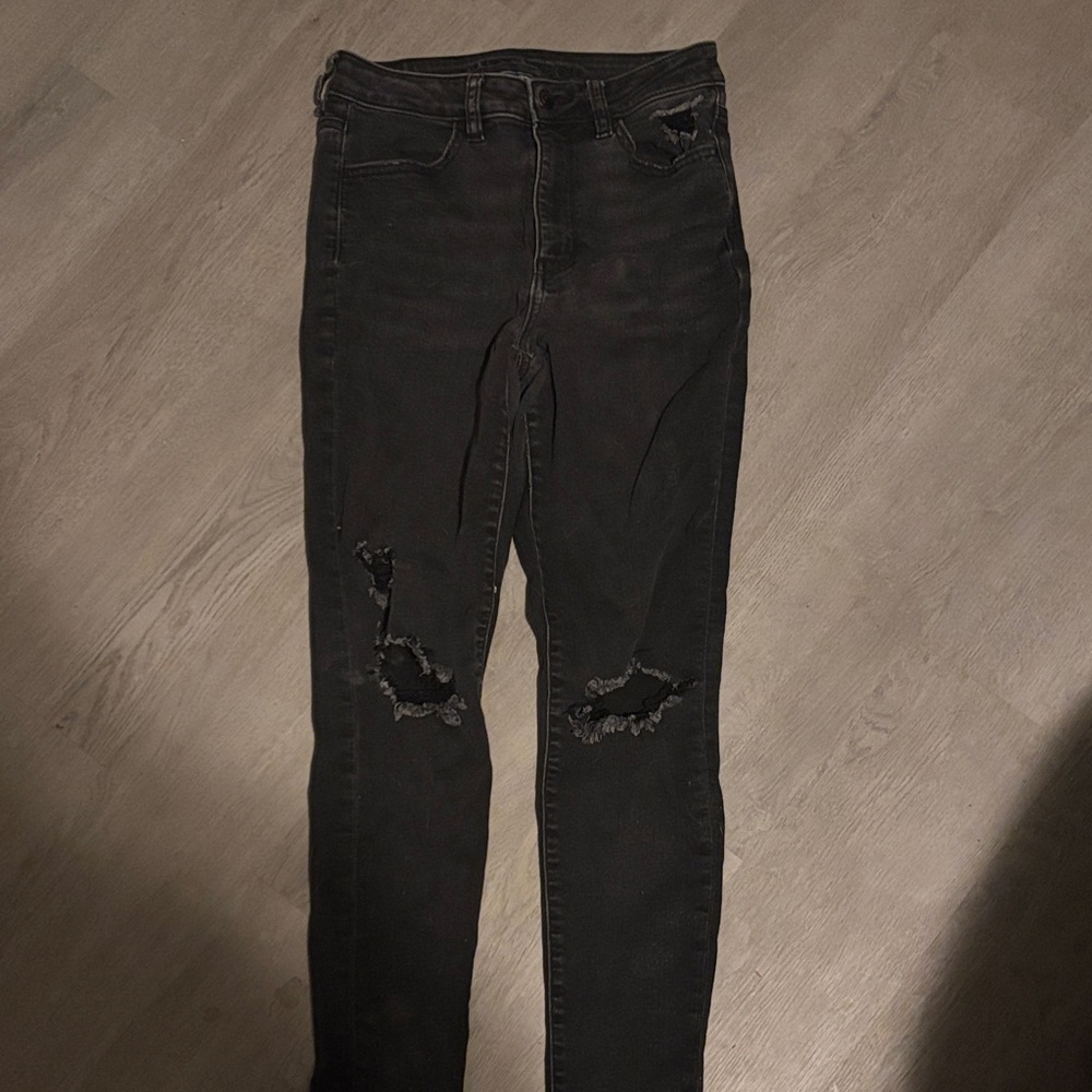 American Eagle Black Ripped Women's Skinny Jeans